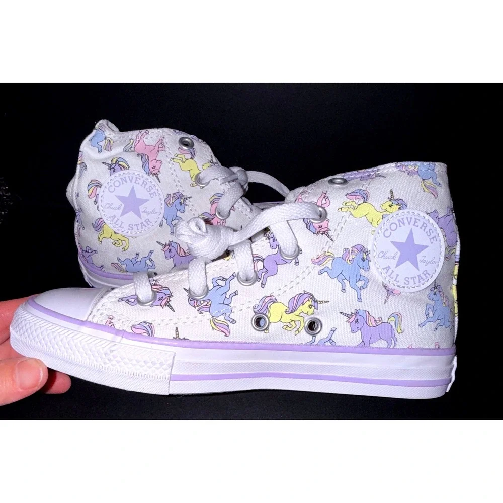Converse CTAS Hi Kids Size 1.5 White Moonstone Violet New Unicorn